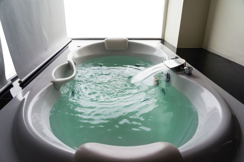 Spa-Style Jet Bathtub
